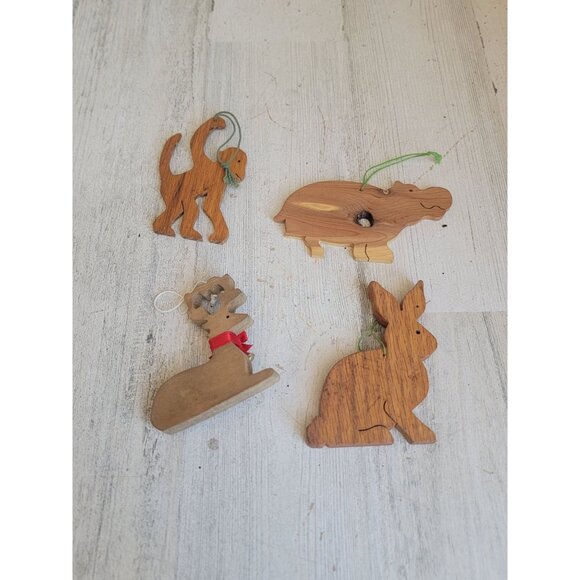 Wooden hippo reindeer monkey rabbit ornament Xmas set - Picture 8 of 10
